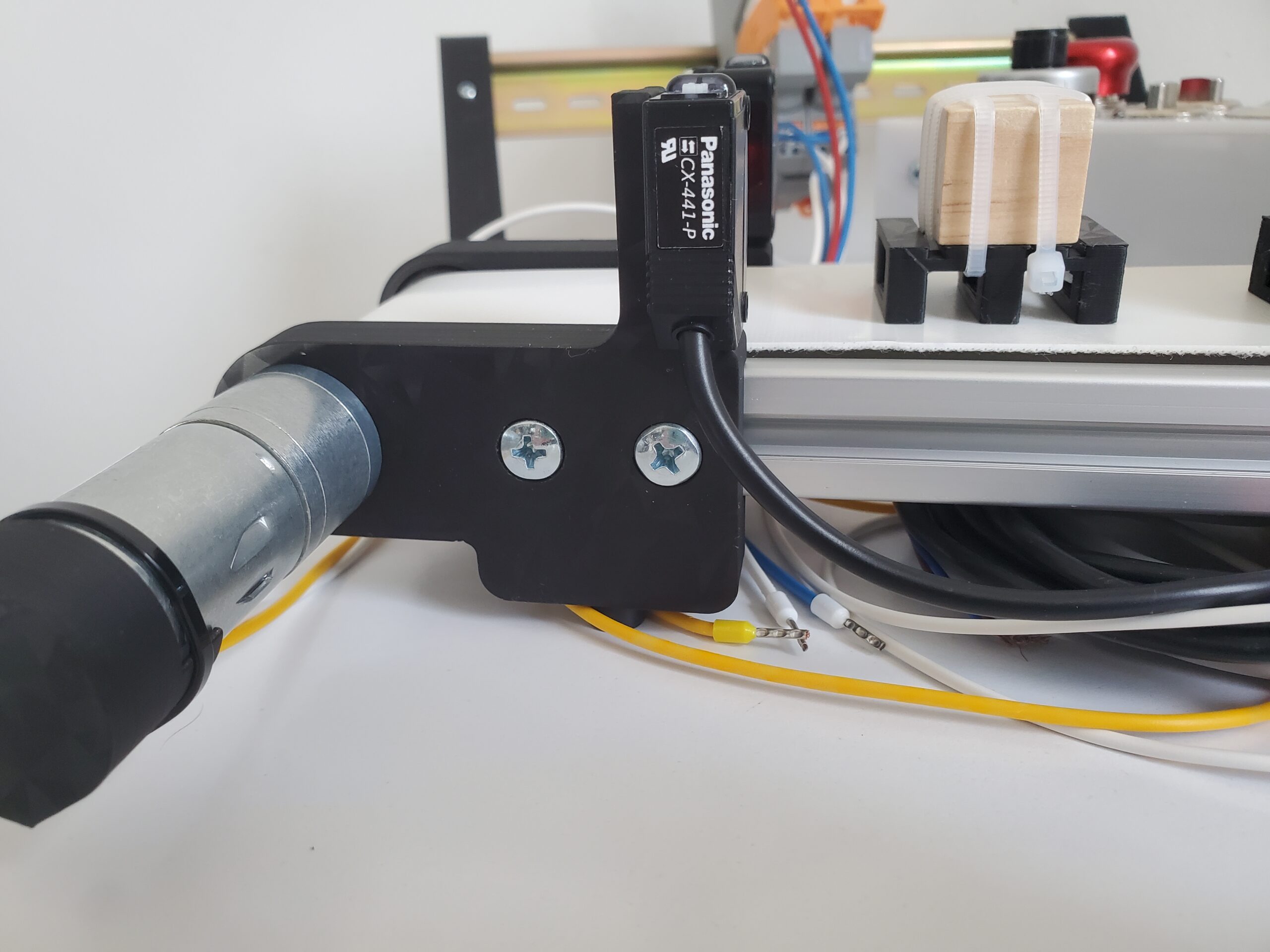 Tiny Conveyor PLC Learning Kit For Siemens Simatic, Omron, Allen Bradley, Schneider - Image 11