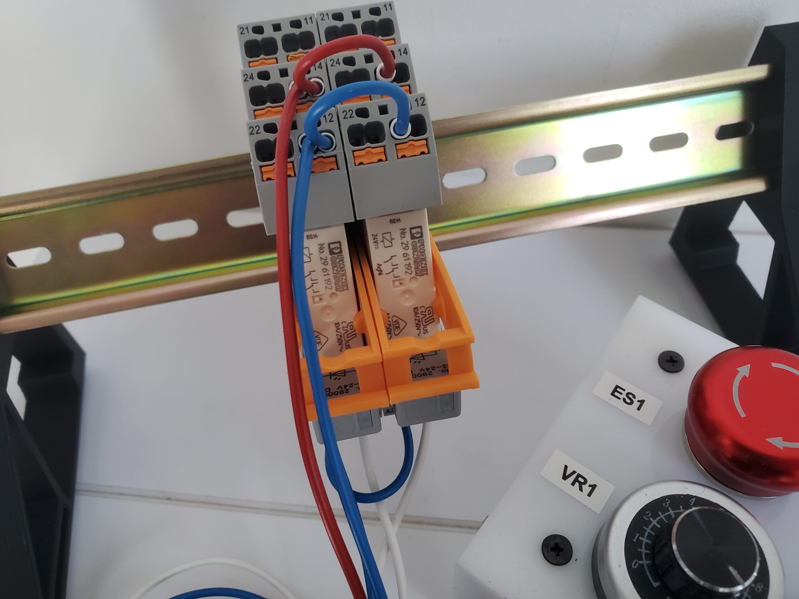 Tiny Conveyor PLC Learning Kit For Siemens Simatic, Omron, Allen Bradley, Schneider - Image 6