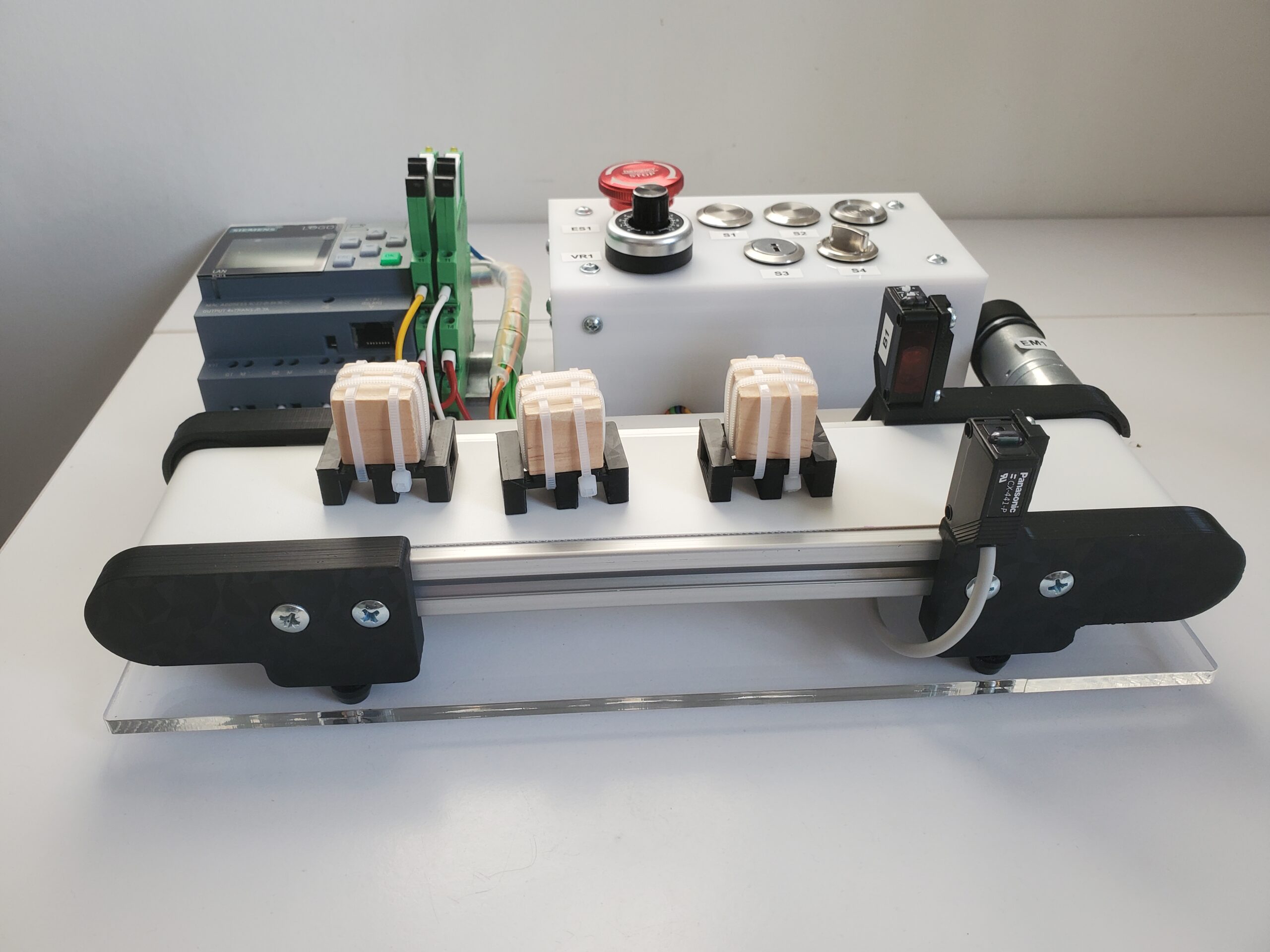 Tiny Conveyor PLC Learning Kit For Siemens Simatic Logo! 8 - Image 8