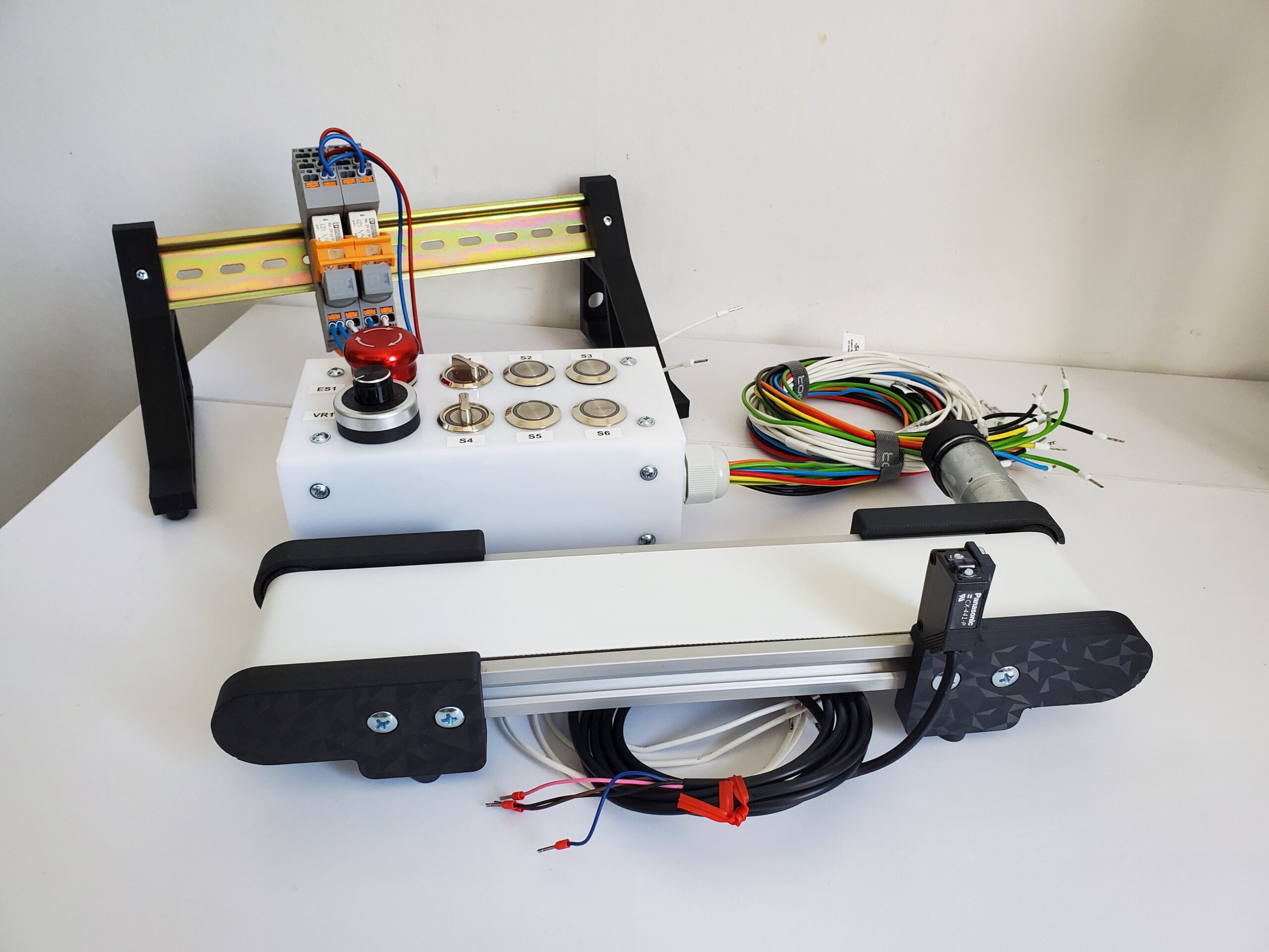 Tiny Conveyor PLC Learning Kit For Siemens Simatic, Omron, Allen Bradley, Schneider - Image 10