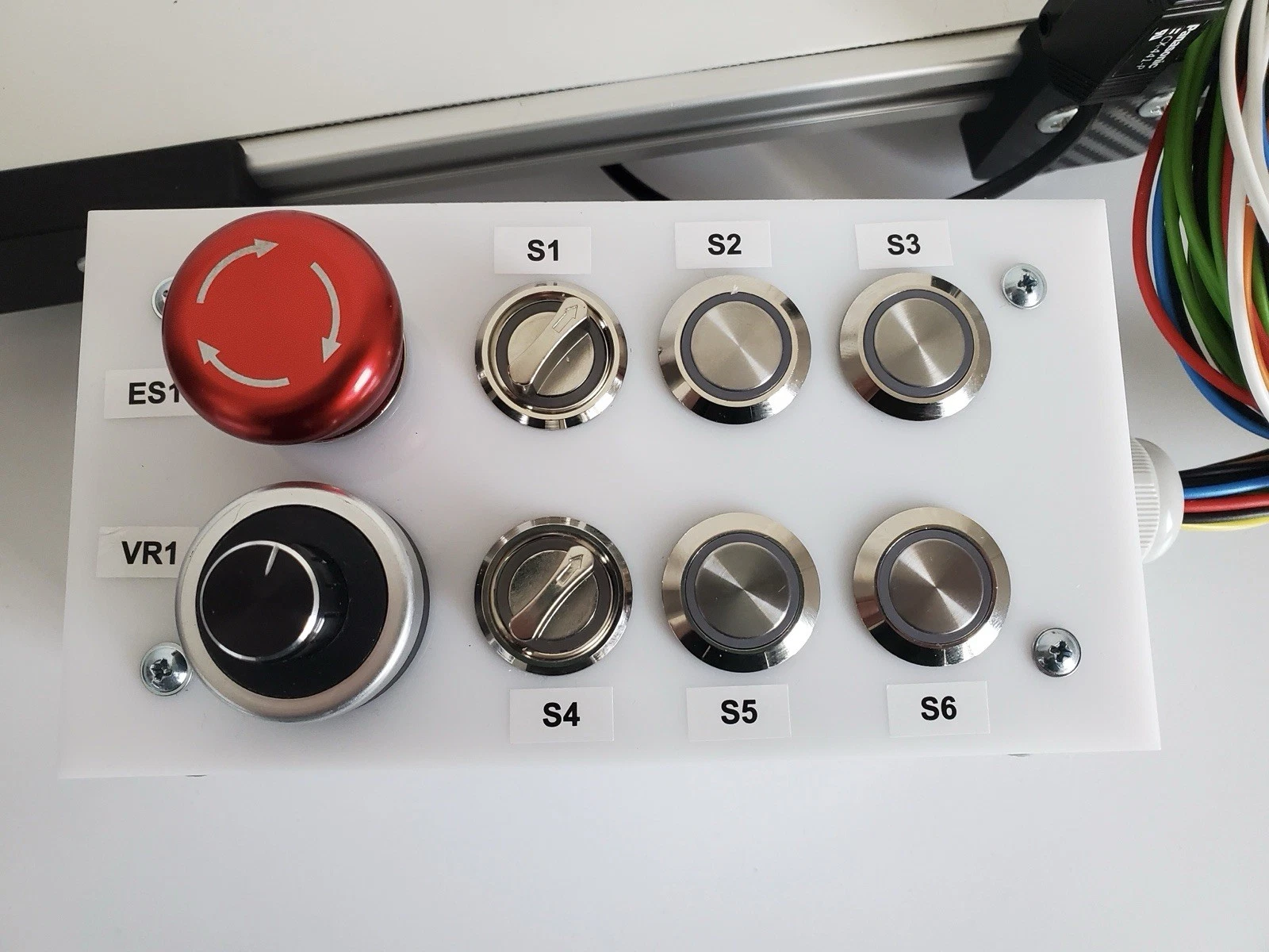 Tiny Conveyor PLC Learning Kit For Siemens Simatic, Omron, Allen Bradley, Schneider - Image 3