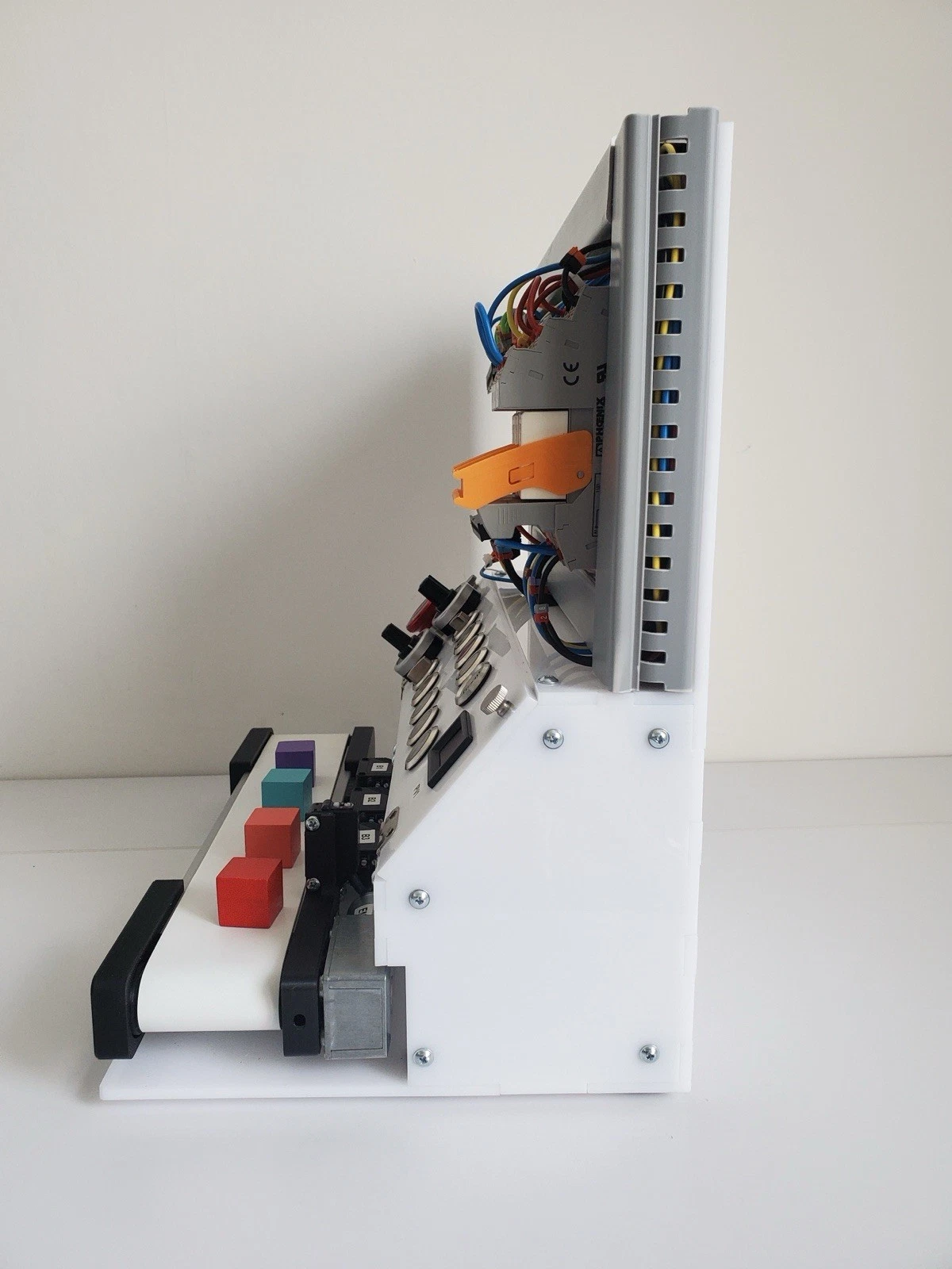 Siemens Simatic Sitrain PLC Learning Kit For TIA Portal - Image 8