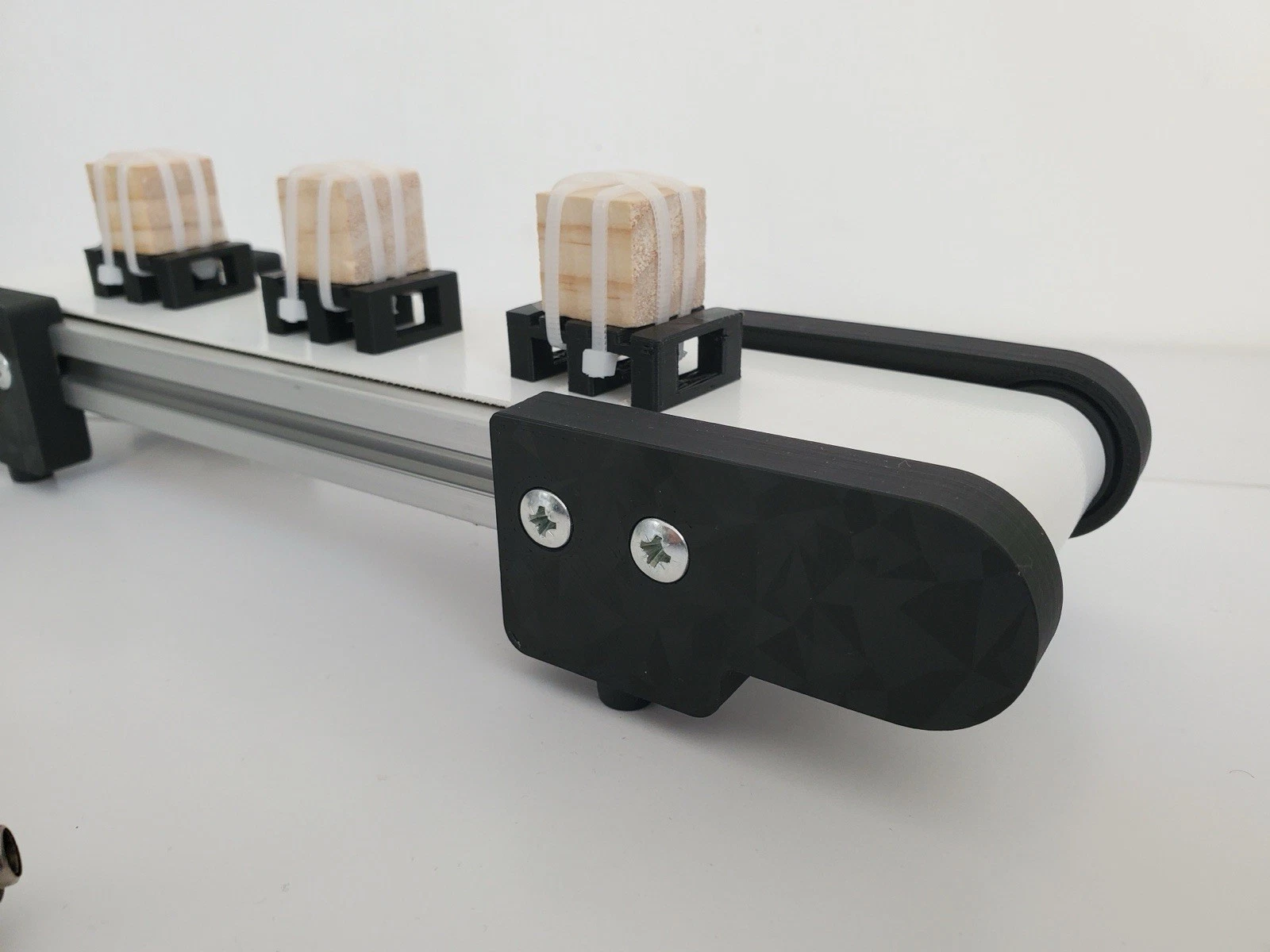 Mini Conveyor Arduino NeoPixel Learning Kit - Image 7