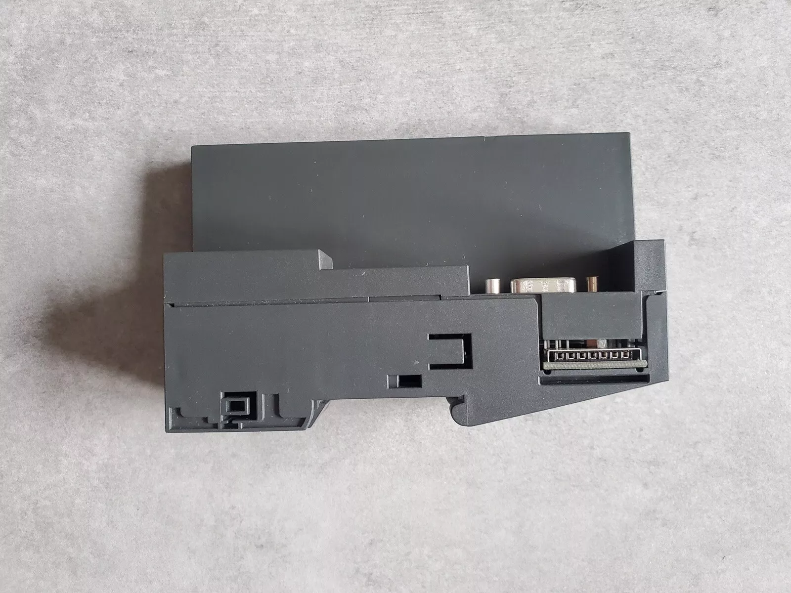 Siemens Simatic ET200s Profibus Master 6ES7 138-4HA00-0AB0 6ES7138-4HA00-0AB0 - Image 2