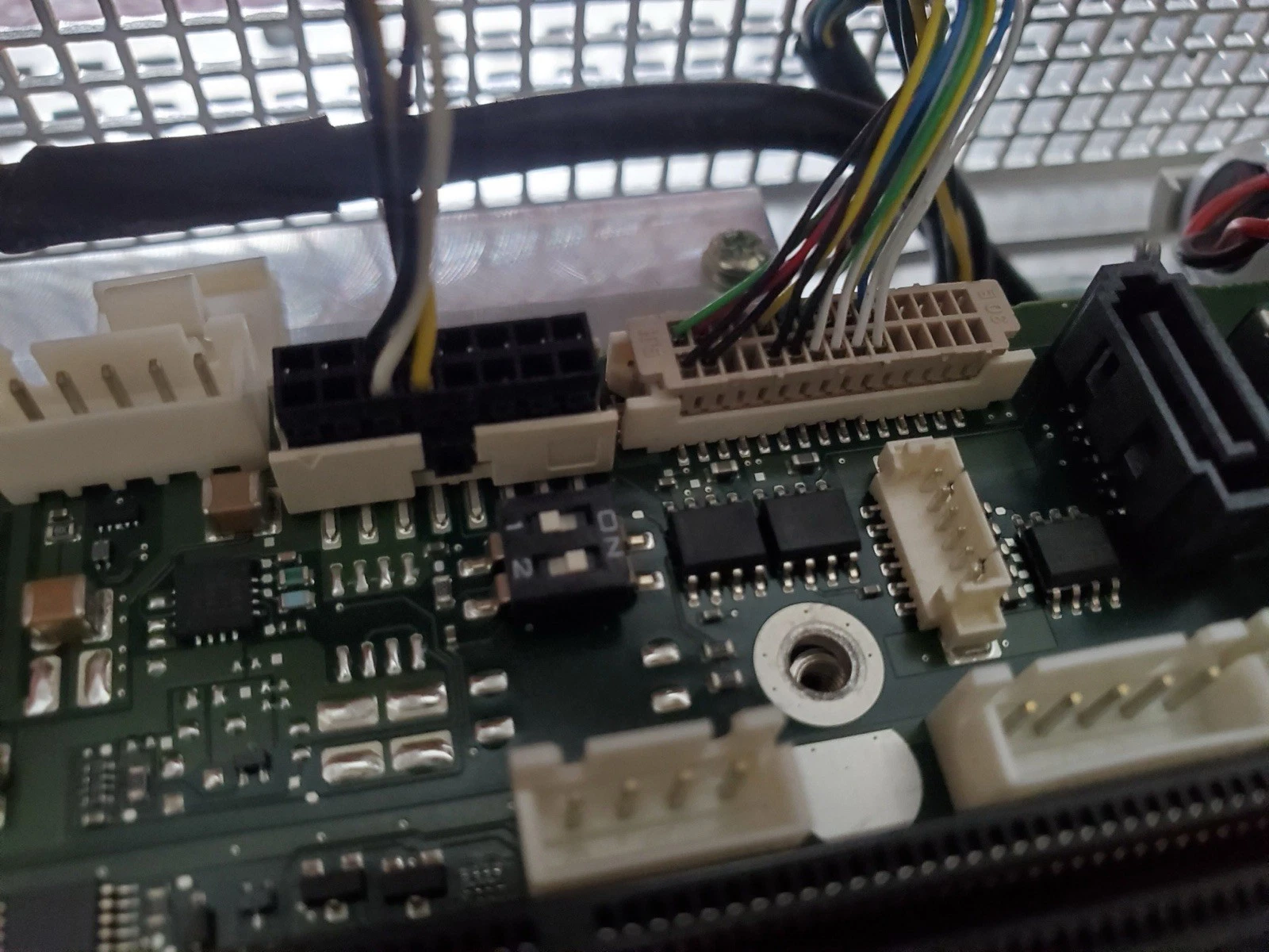 Siemens Simatic IPC477D 19" i3-3217UE PCB Motherboard A5E32121179-AD A5E03784833 - Image 3