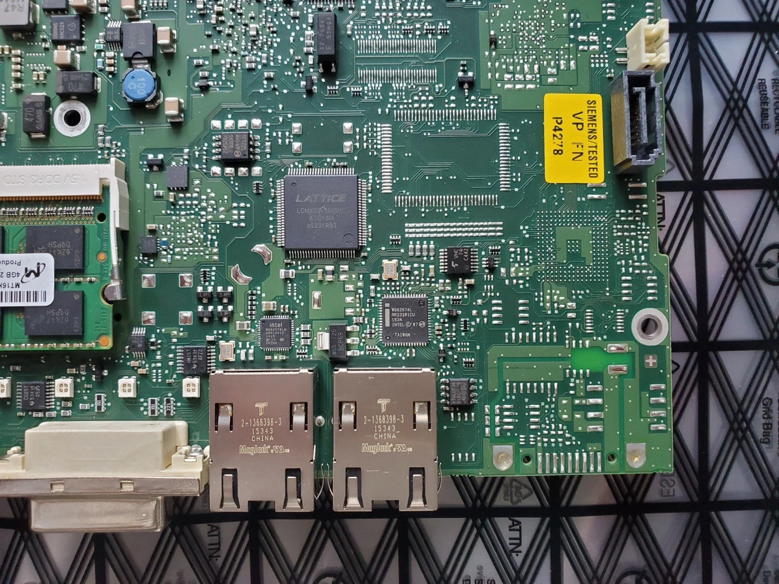 Siemens Simatic IPC477D 15” i3-3217UE PCB Motherboard A5E32121179-AD A5E32121179 - Image 7