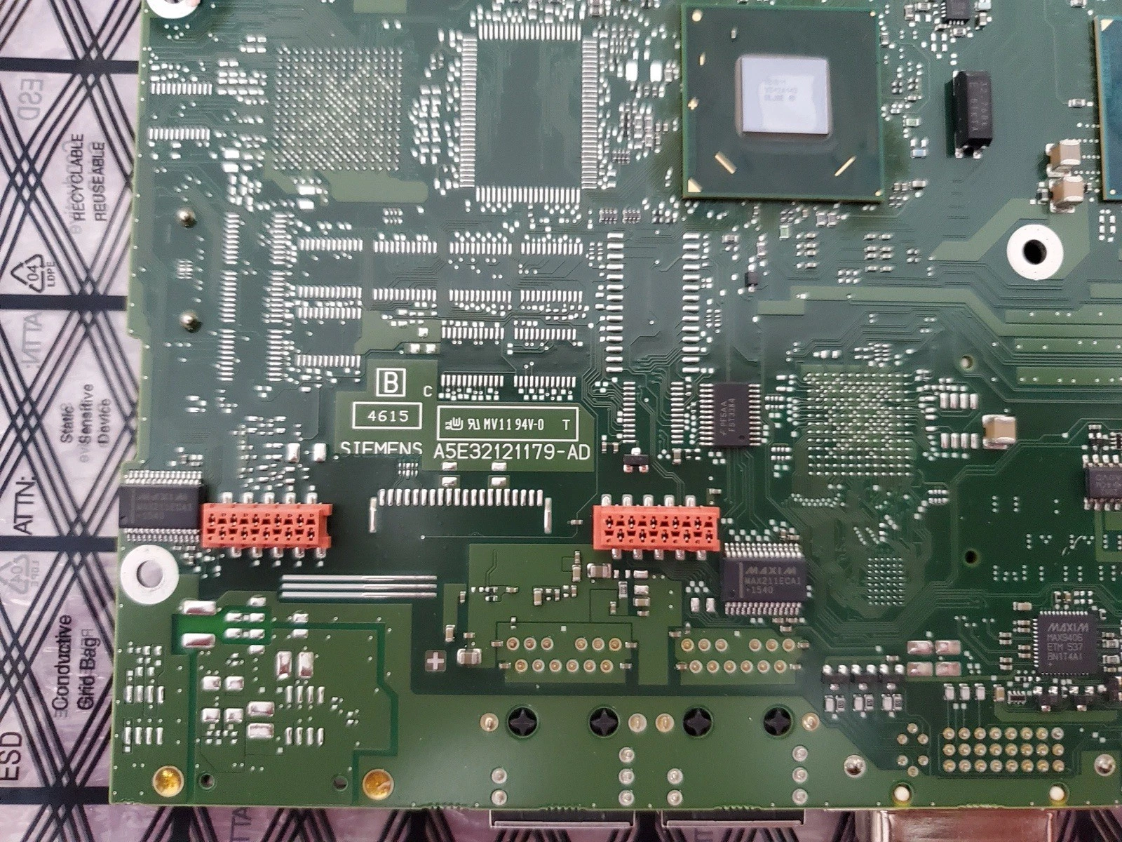 Siemens Simatic IPC477D 19" i3-3217UE PCB Motherboard A5E32121179-AD A5E03784833 - Image 11